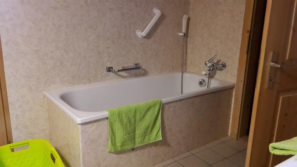 Ferienwohnung Alpensonne Reckingen Exterior foto